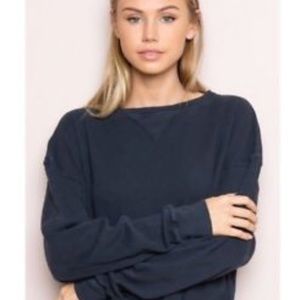 brandy melville navy blue thermal